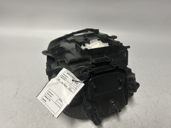 IMG_2171 2022-2024 Porsche Macan LED Headlight BLACK RIGHT Passenger Side Lamp OEM
