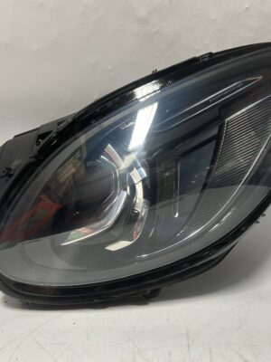 IMG_2174 2022-2024 Porsche Macan LED Headlight BLACK RIGHT Passenger Side Lamp OEM