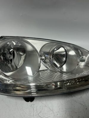 IMG_2196 2005-2010 Volkswagen Rabbit Jetta GTI Right Side Headlight Lamp 1K6941006S OEM