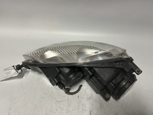 IMG_2201 2005-2010 Volkswagen Rabbit Jetta GTI Right Side Headlight Lamp 1K6941006S OEM