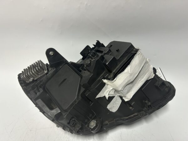 IMG_2278 2015-2018 MERCEDES-BENZ C-CLASS LEFT DRIVER-SIDE LED HEADLIGHT 2058204061 OEM