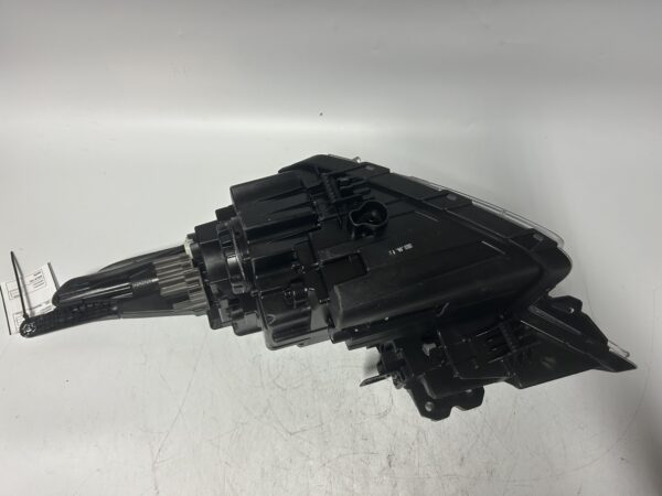 2024 2025 KIA SELTOS HALOGEN W/LED HEADLIGHT RIGHT PASSENGER SIDE 92102Q5630 OEM