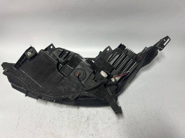 IMG_2328 2021-2024 NISSAN PATHFINDER FULL LED CHROME BEZEL RIGHT 26010-6TA6A OEM