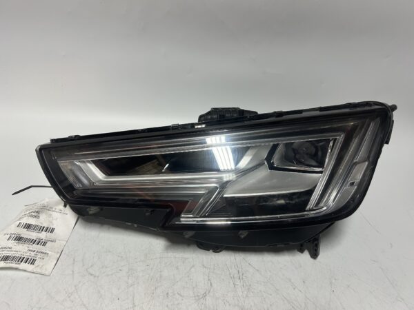 IMG_2385 2017-2019 AUDI A4 S4 B9 FULL LED LEFT HEADLIGHT COMPLETE ASSEMBLY OEM