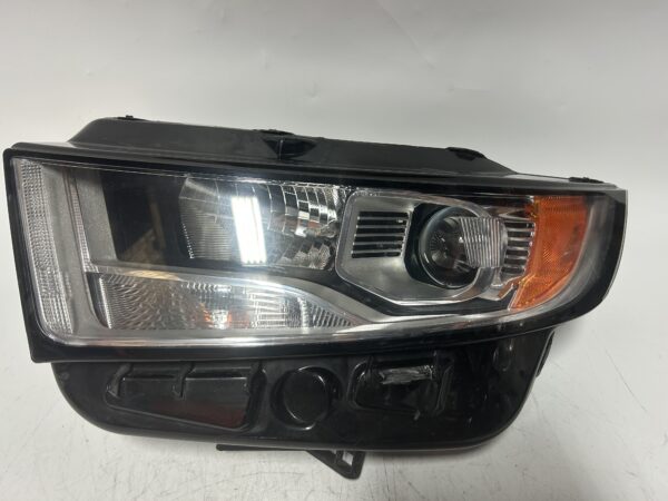 IMG_2404 2015-2018 Ford Edge SE SEL Halogen Head Lamp Driver Side Headlight With Bulb OEM