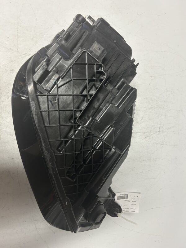 IMG_2406 2021-2025 AUDI Q5/SQ5 SINGLE LED W/O MATRIX LIGHT 80A-941-773-F OEM