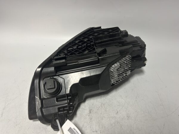 IMG_2410 2021-2025 AUDI Q5/SQ5 SINGLE LED W/O MATRIX LIGHT 80A-941-773-F OEM