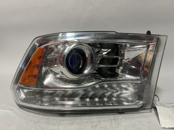 OEM 2016 2017 2018 Ram 1500 Right RH LED Headlight Chrome Lamp 68324940AD