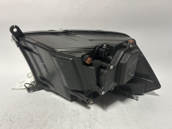 OEM 2016 2017 2018 Ram 1500 Right RH LED Headlight Chrome Lamp 68324940AD
