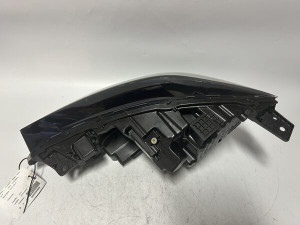 2019-2021 FORD EDGE LED HEADLIGHT BLACK BEZEL SPORT RIGHT KT4B13W029CH OEM
