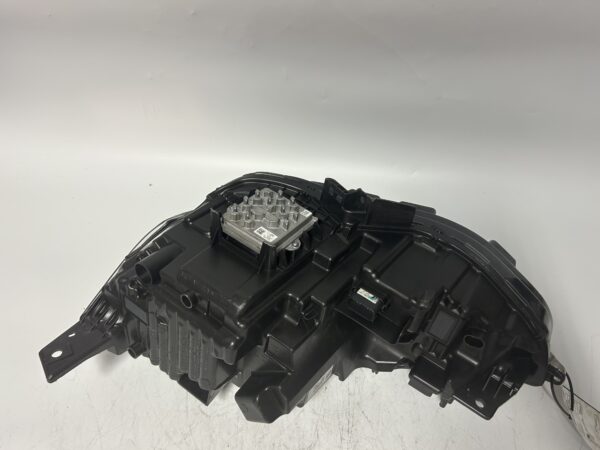 2019-2021 FORD EDGE LED HEADLIGHT BLACK BEZEL SPORT RIGHT KT4B13W029CH OEM