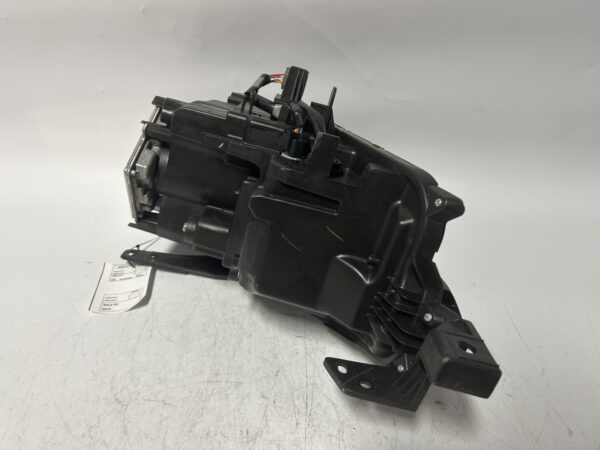 IMG_2814 2020-2022 Mazda CX-30 CX30 Right Passenger Side Headlight DGJ1-51030 OEM