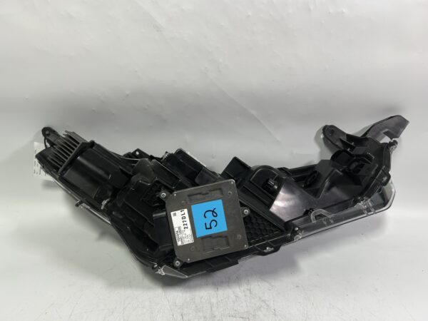 2022-2024 TOYOTA COROLLA CROSS LEFT LH DRIVER SIDE HEADLIGHT OEM 811500A240