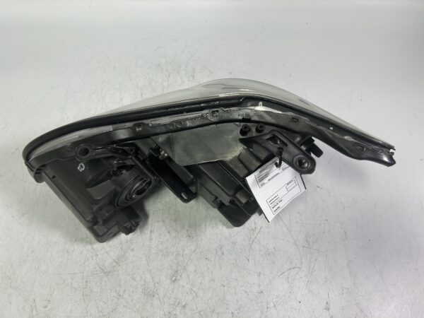 IMG_3284 04-06 LEXUS RX330 PASSENGER SIDE FRONT RIGHT HEADLIGHT With Xenon 811100E020 OEM