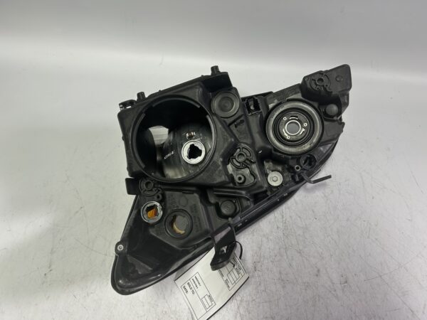 IMG_3286 04-06 LEXUS RX330 PASSENGER SIDE FRONT RIGHT HEADLIGHT With Xenon 811100E020 OEM