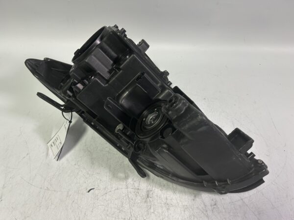 IMG_3287 04-06 LEXUS RX330 PASSENGER SIDE FRONT RIGHT HEADLIGHT With Xenon 811100E020 OEM