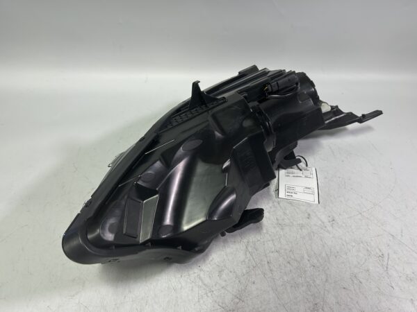 IMG_3319 2019-2024 Chevy Malibu Halogen Headlight Left Driver Side w/bulb 84650573 OEM