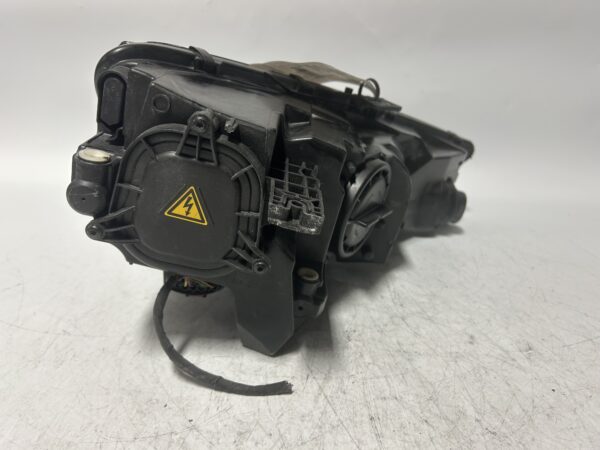 IMG_3354 2017-2019 AUDI A4 B9 FRONT LEFT HEADLIGHT XENON HID 8W0941043B OEM