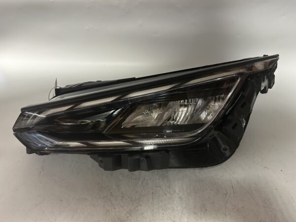 IMG_3359 2022 2023 2024 Kia EV6 LED Headlight Left Side 92101CV0 OEM