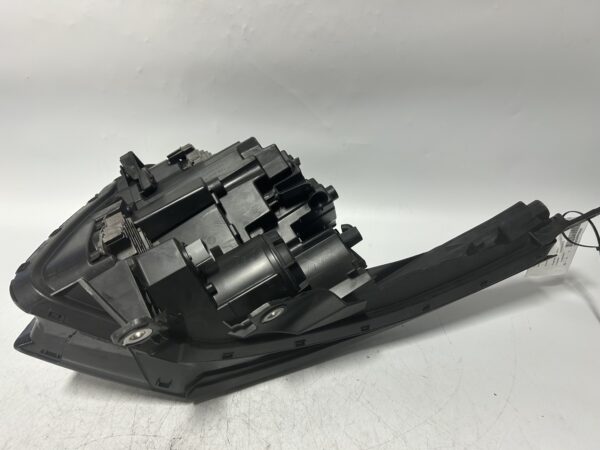 IMG_3379 2021-2023 KIA Sportage 5th LED Headlight Right Side 92101P1101 OEM