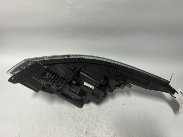 2024 kia seltos helogen led daytime Right Side 92102Q5630 OEM