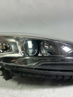 2013-2016 Ford Escape Xenon HID Right Passenger Headlight OEM