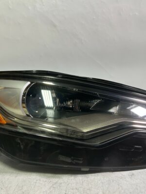 2012-2015 Audi A6 HID Right Passenger Side OEM