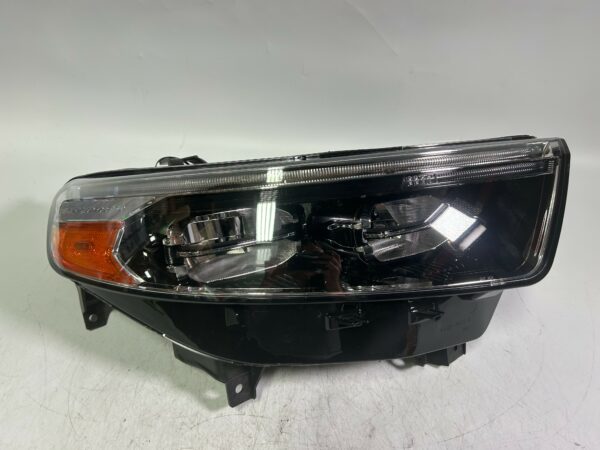 IMG_3833 2020-2024 Ford Explorer Right Passenger Side Headlight Lamp OEM
