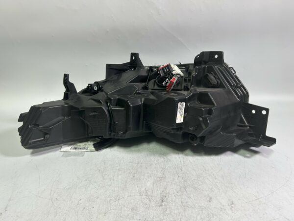 IMG_3837 2020-2024 Ford Explorer Right Passenger Side Headlight Lamp OEM