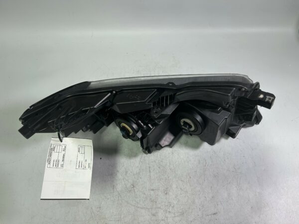IMG_3879 2016 -2021 Honda Pilot Passport Ridgeline Left Driver Halogen Headlight OEM