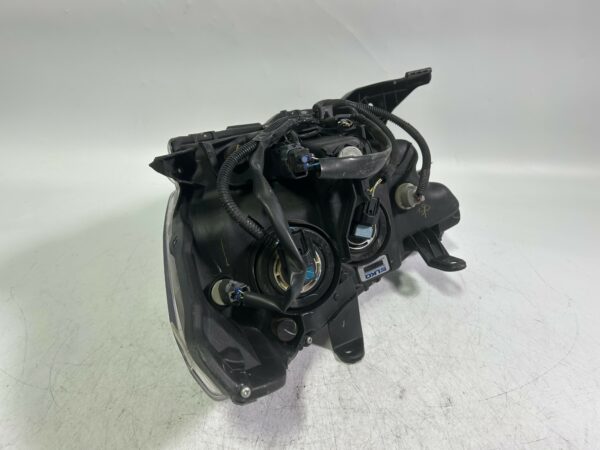 IMG_3890 2016-2021 Toyota Tacoma Halogen LED DRL Headlight Assembly Black Right OEM