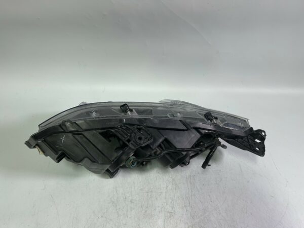 IMG_3928 2016-2020 HONDA CIVIC Headlight Halogen RH OEM