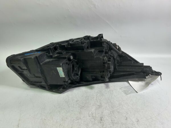 2019 2020 Kia Sorento Halogen w/LED Headlight Left Driver Side LH OEM