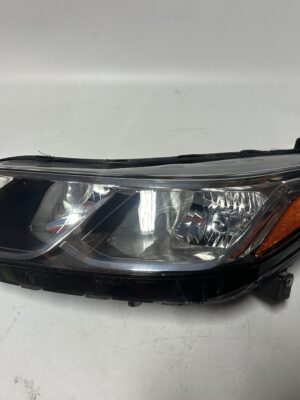 IMG_8602 2016-2019 CHEVROLET CRUZE LH Halogen Headlight Assembly OEM