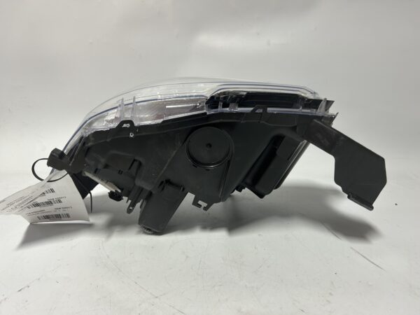 IMG_8681 2016-2022 Toyota Tacoma Halogen LED Rigth Headlight OEM