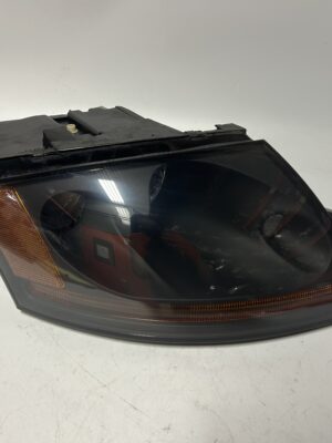 IMG_8730 2000-2006 AUDI TT XENON HID Right Headlight OEM