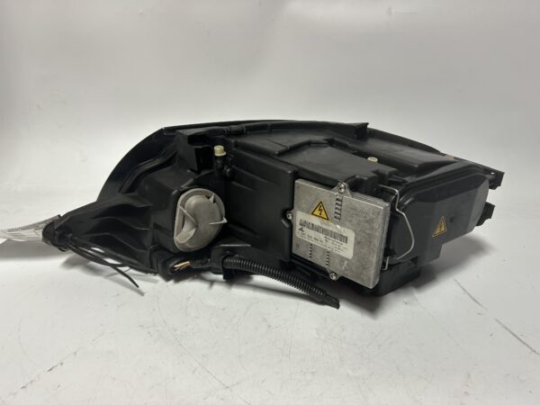 IMG_8731 2000-2006 AUDI TT XENON HID Right Headlight OEM