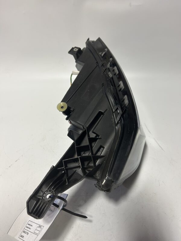 IMG_8825 2015-2018 Chevrolet Impala Opt T4A VIN Thru J9161741 Passenger Side Halogen Headlight OEM