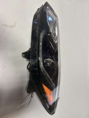 IMG_8827 2016-2019 CHEVROLET CRUZE Opt T3S LEFT DRIVER HEADLIGHT OEM
