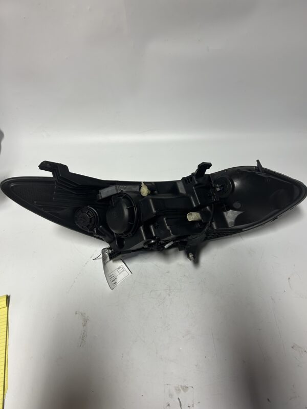 IMG_8828 2016-2019 CHEVROLET CRUZE Opt T3S LEFT DRIVER HEADLIGHT OEM