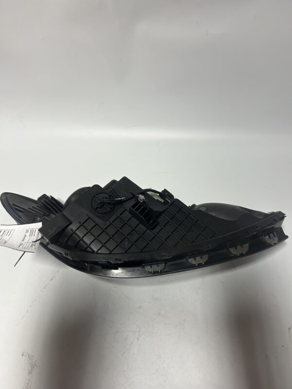 IMG_8831 2016-2019 CHEVROLET CRUZE Opt T3S LEFT DRIVER HEADLIGHT OEM