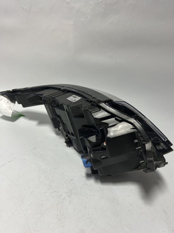 2018-2019 Land Rover Velar OEM Shell With LED Accent Left Headlight OEM