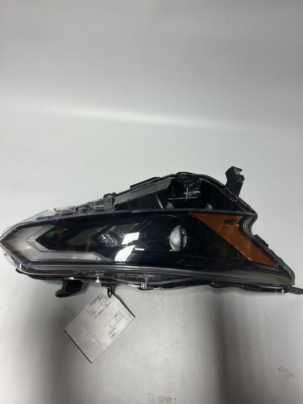 IMG_8912 2023-2025 Nissan Altima Passenger Side Headlight OEM