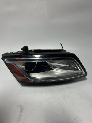 IMG_8947 2013-2017 AUDI Q5 RIGHT PASSENGER HID HEADLIGHT OEM