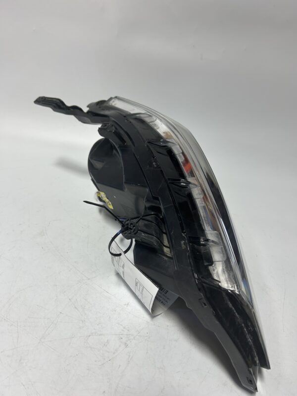 IMG_8967 2016-2018 Chevrolet Malibu Driver Left Headlight OEM