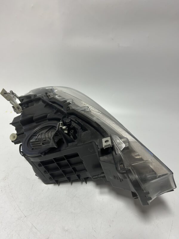 IMG_9042 2012-2015 BMW 320I 328i 335i DRIVER LEFT FRONT HALOGEN HEADLIGHT OEM