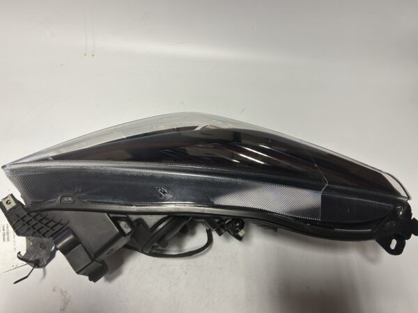 IMG_9105 2017-2019 Ford Escape Halogen Right Headlight OEM