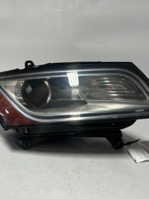 IMG_9127 2013-2017 AUDI Q5 RIGHT PASSENGER HID HEAD LIGHT OEM