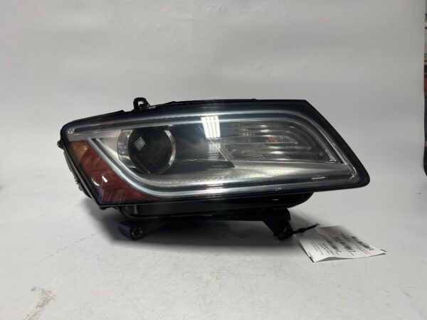 IMG_9127 2013-2017 AUDI Q5 RIGHT PASSENGER HID HEAD LIGHT OEM