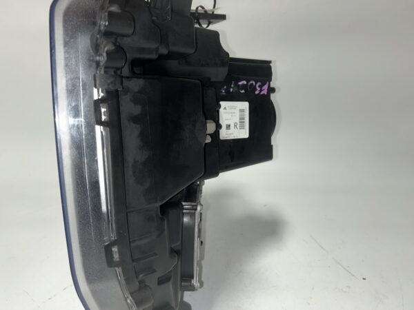 IMG_9157 2016-2019 GMC Sierra 1500 Right Passenger Headlight Assembly OEM